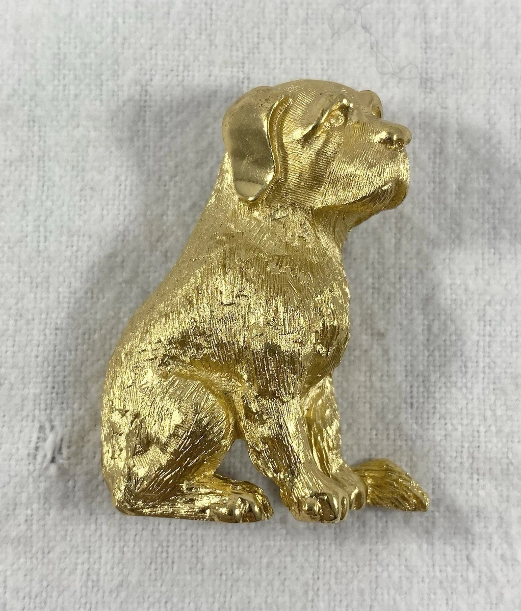 ヴィンテージtrifari チワワ　ゴールドメタルブローチ　犬　dog Trifari Dog Brooch for sale | eBay