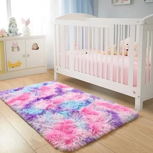  Soft Rainbow Rug for Girls Room, Cute Fluffy Girls 2 x 3 Feet Rose/Purple Foto 3 de 4