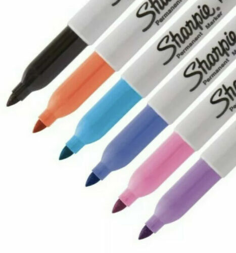 Sharpie Permanent Markers - Combo Box of 20 - Fine, Ultra-Fine & Chisel Tip - Picture 3 of 4