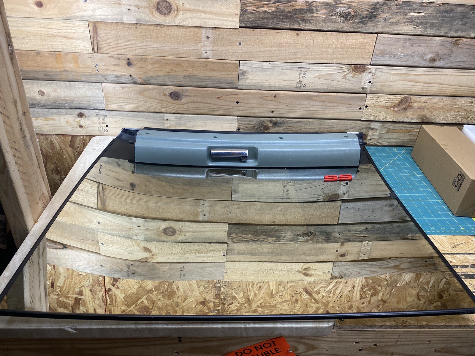 197819871988 TTOP GBODY MONTE CARLO SS, CUTLASS, REGAL DRIVER'S