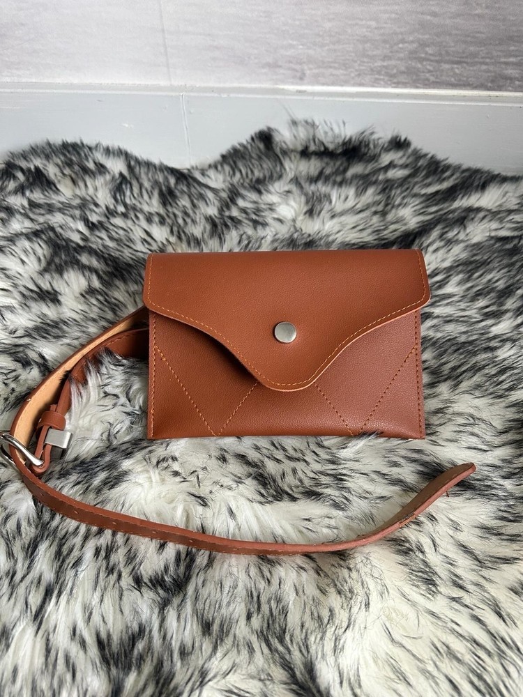 Modern Minimalist Chic Women's Belt Bag Funnypack