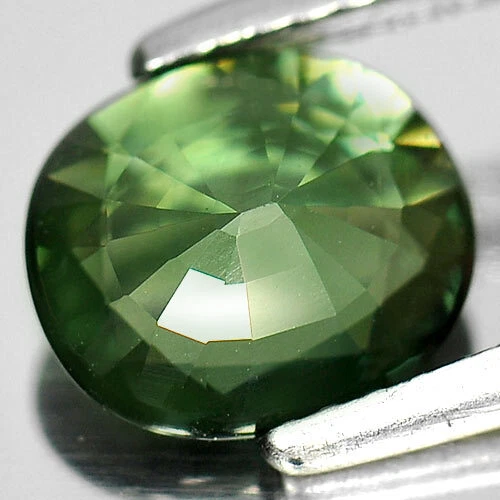 Green Sapphire 1.70 Ct. Oval Shape 8.3 x 7.3 Mm. Natural Gemstone From Thailand - Image 3 of 4