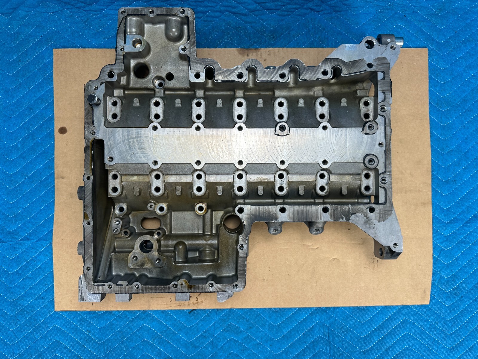 Bentley Cont Flying Spur BWR Engine Block Crankshaft Support Plate 2006-2012 OEM