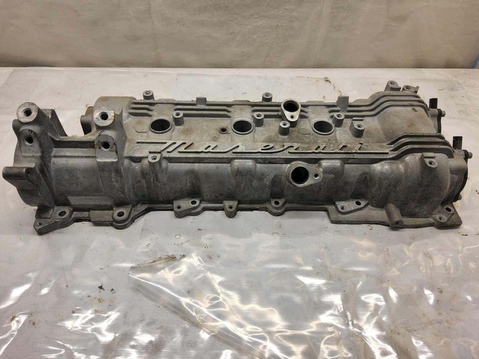 Valve Cover RH 318085 MASERATI LEVANTE 20