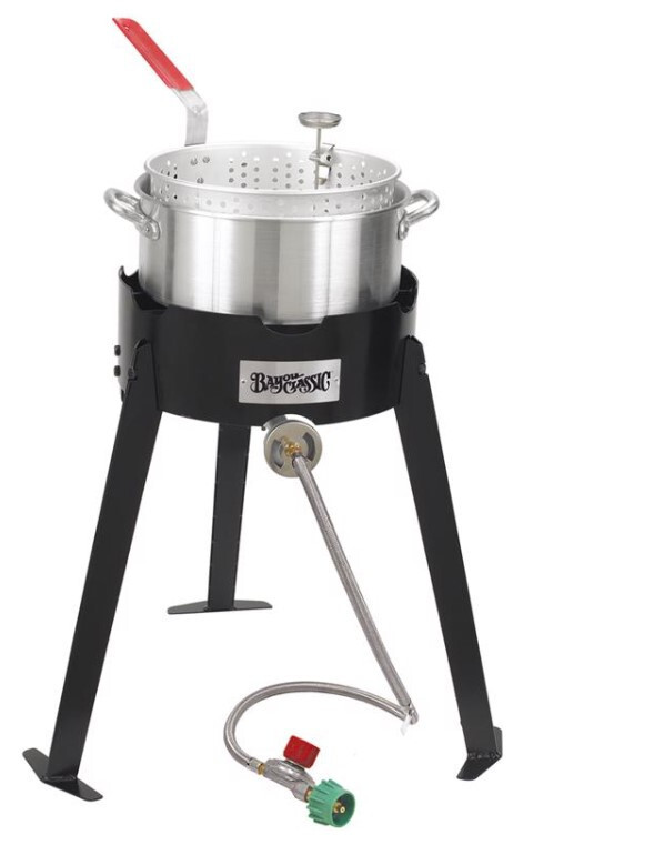Bayou Classic 41000 BTU Aluminum Fish Fryer Kit 10 qt