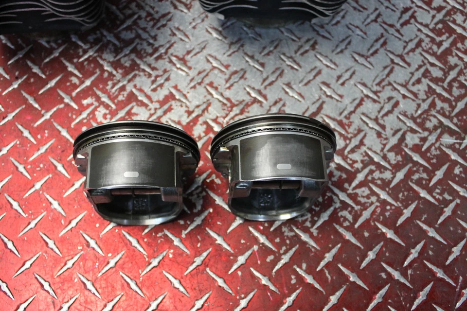 Harley Road King 2010 fabricante original 3,75"" diámetro cilindro jarras barriles RK58 Foto 3 de 4