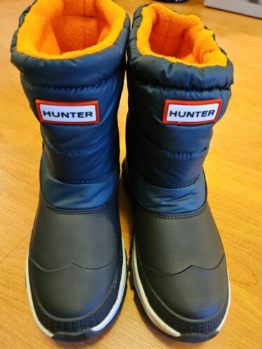 New Hunter Insulated Short Snow Women's Boots Black Blue 6/37 DISPLAY MODEL - Picture 1 of 10