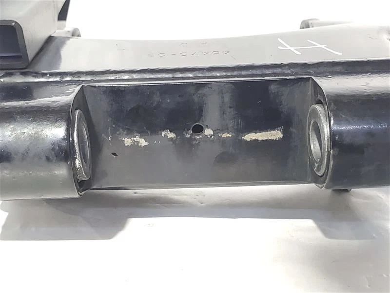 Rear Swing Arm PN 47549-09 OEM 2009 Harley Davidson FLHTCU  - Image 3 of 4