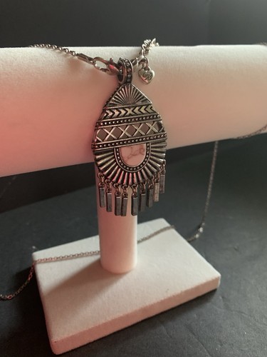 Brighton Large 2.5" Pendant Silver Southwestern Style Necklace 34" Chain - Picture 7 of 9