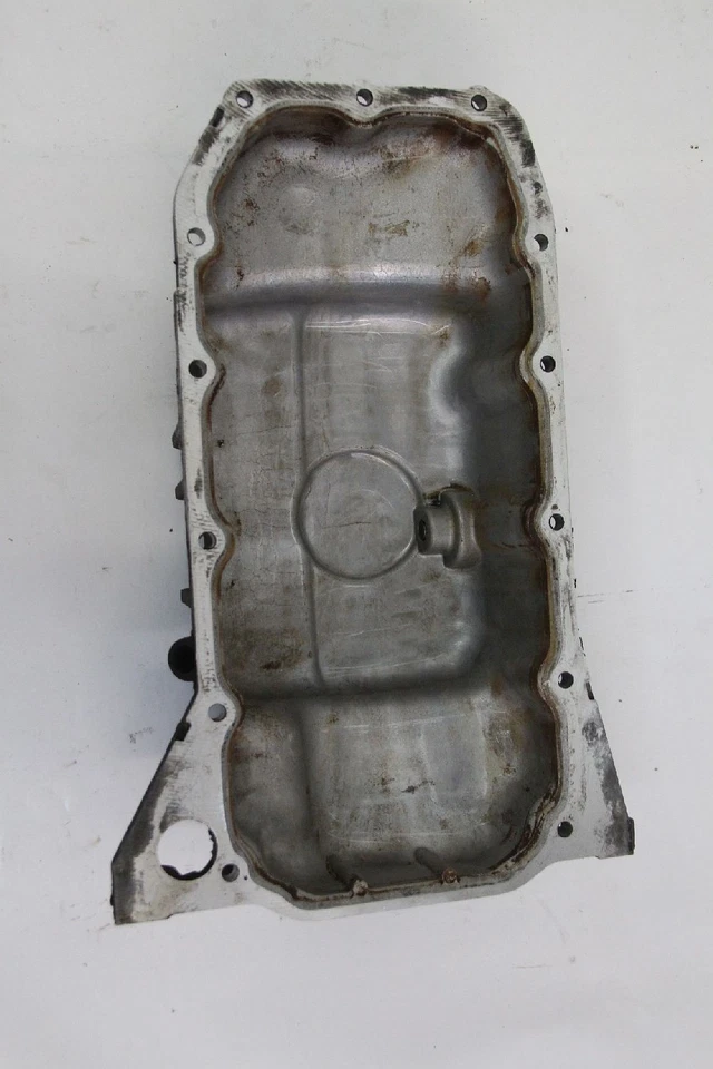 Cubo de aceite Ford FOCUS 2 DA 98MM6675CB 1121127 1.6 85 KW 115 CV HXDA gasolina 03-2007 Foto 3 de 3