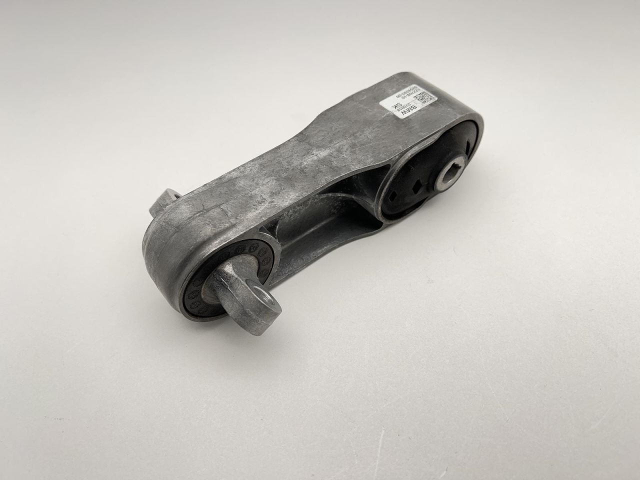 2014-2019 BMW i8 Automatic Transmission Gearbox Support Mount Bracket
