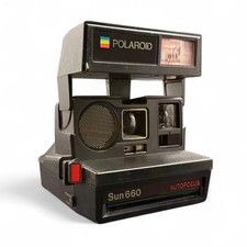 Vintage Polaroid Sun 660 Autofocus Instant Camera - Working