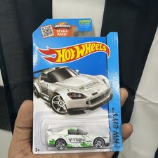 Hot Wheels #17 Honda S2000 Kmart Exclusive White 2015 HW City CFH40-09B0L