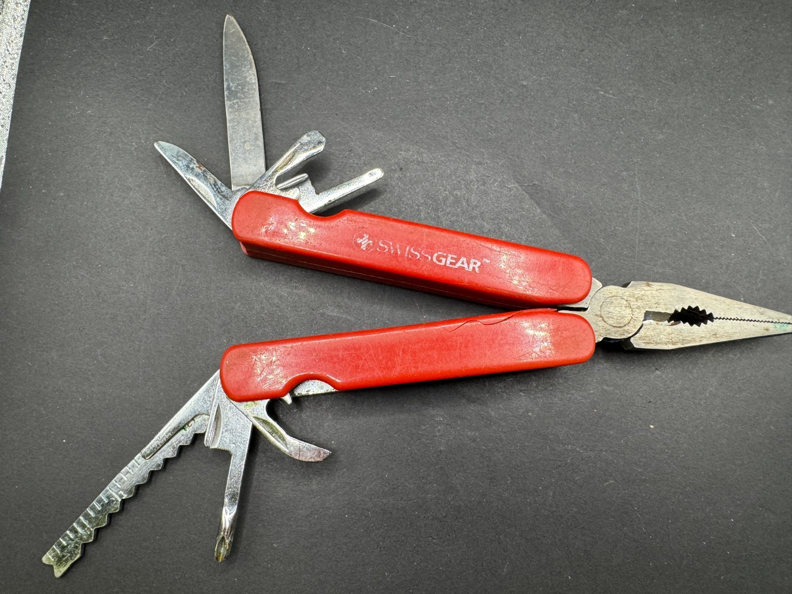 Vintage Swiss Gear Multitool Handyman Pliers & Knife Multi T