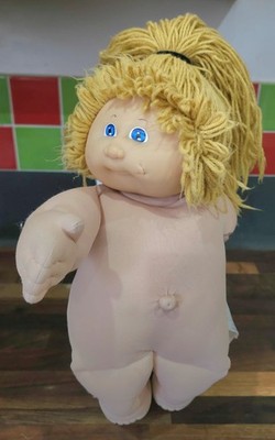 Vintage Cabbage Patch Kid Puppe 1982 Xavier Roberts blaue Augen Garn Haare von Coleco