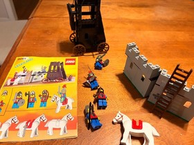 Vintage Lego Classic Castle (6061) Siege Tower Complete 99% Original W/ Instruc
