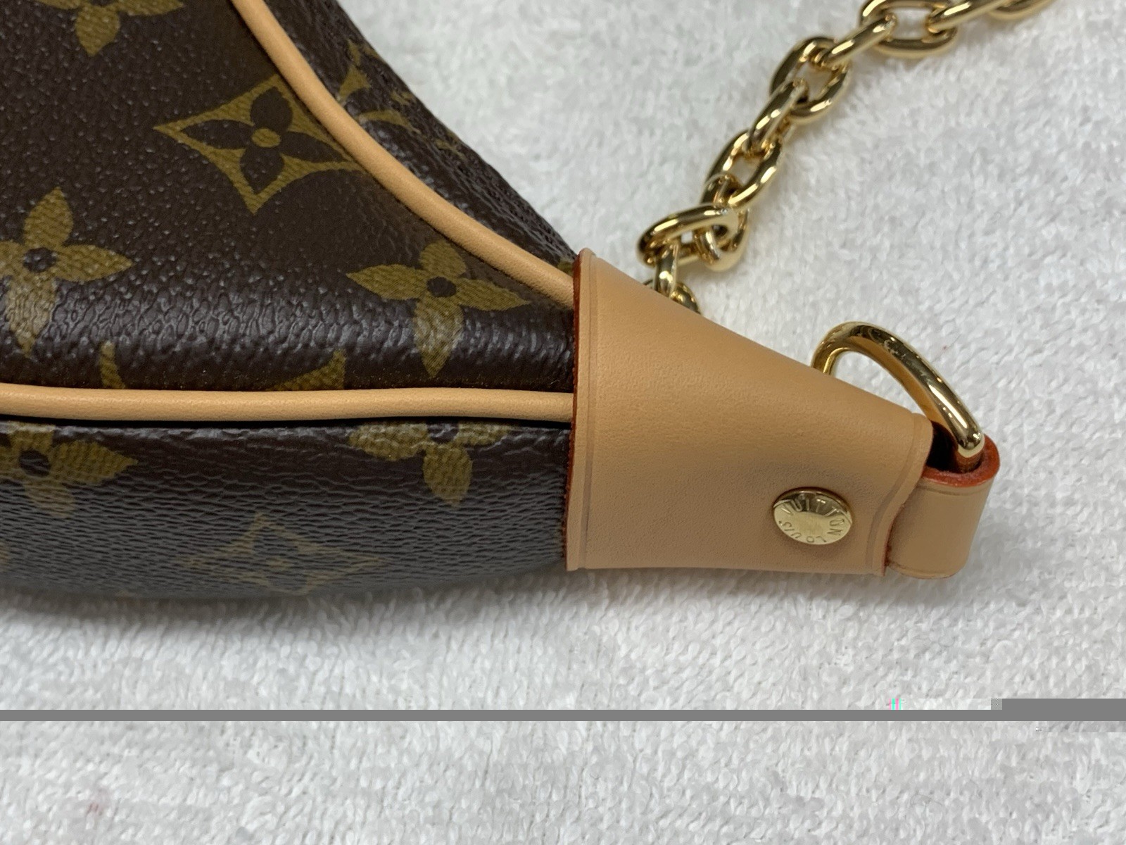 Louis Vuitton Loop Monogram Bag - image 3