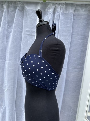 Navy Blue And White Spot Bikini Top With Gold Clasps And Halter Neck Tie 18 - Picture 2 of 5