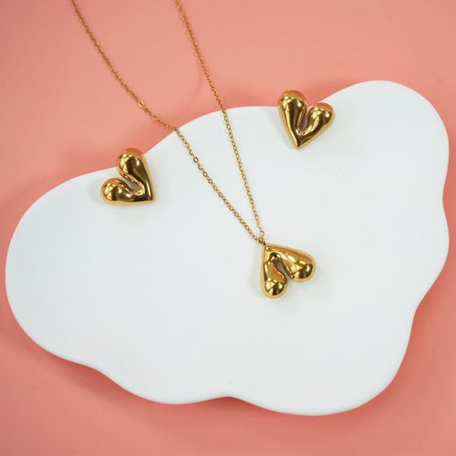 Declaration of Love Heart Earrings & Necklace - Picture 2 of 2