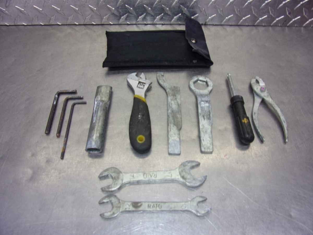 789 A KAWASAKI NINJA ZX 636 2006 OEM KIT TOOL (ELEVEN) | eBay