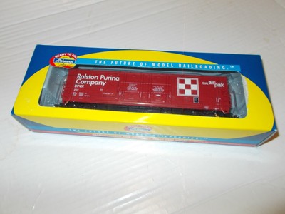 ATHEARN HO 50' DOUBLE PLUG DOOR BOXCAR (RALSTON PURINA) # 201,RARE