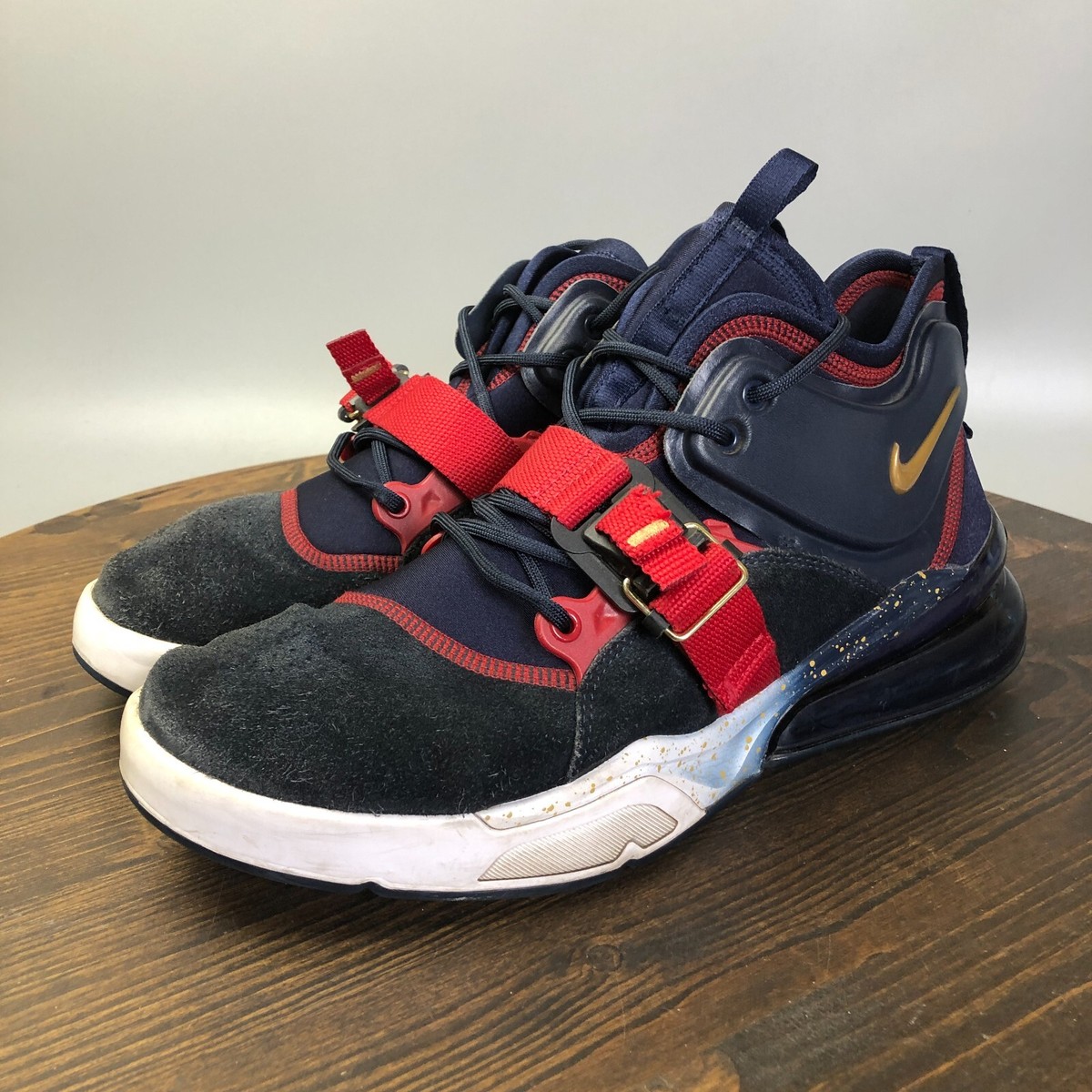 red low top air force 270