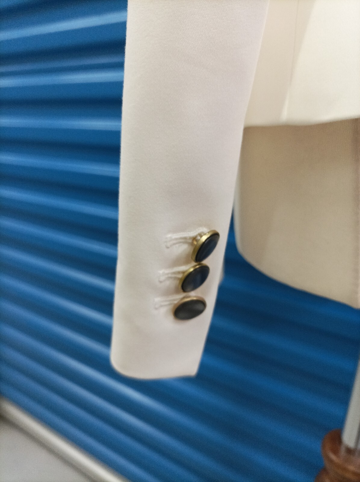 Ladies Zara "Basic" Single Breasted Jacket - Small - image 4