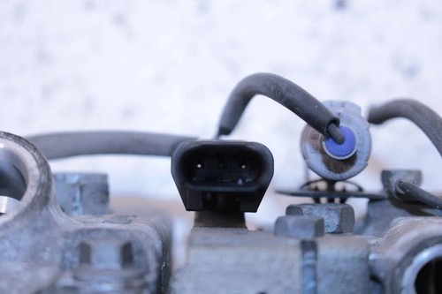 BMW 5 E60 Kondensatpumpe Klimaanalge 6987862 64526987862 2.00 Diesel 33284206