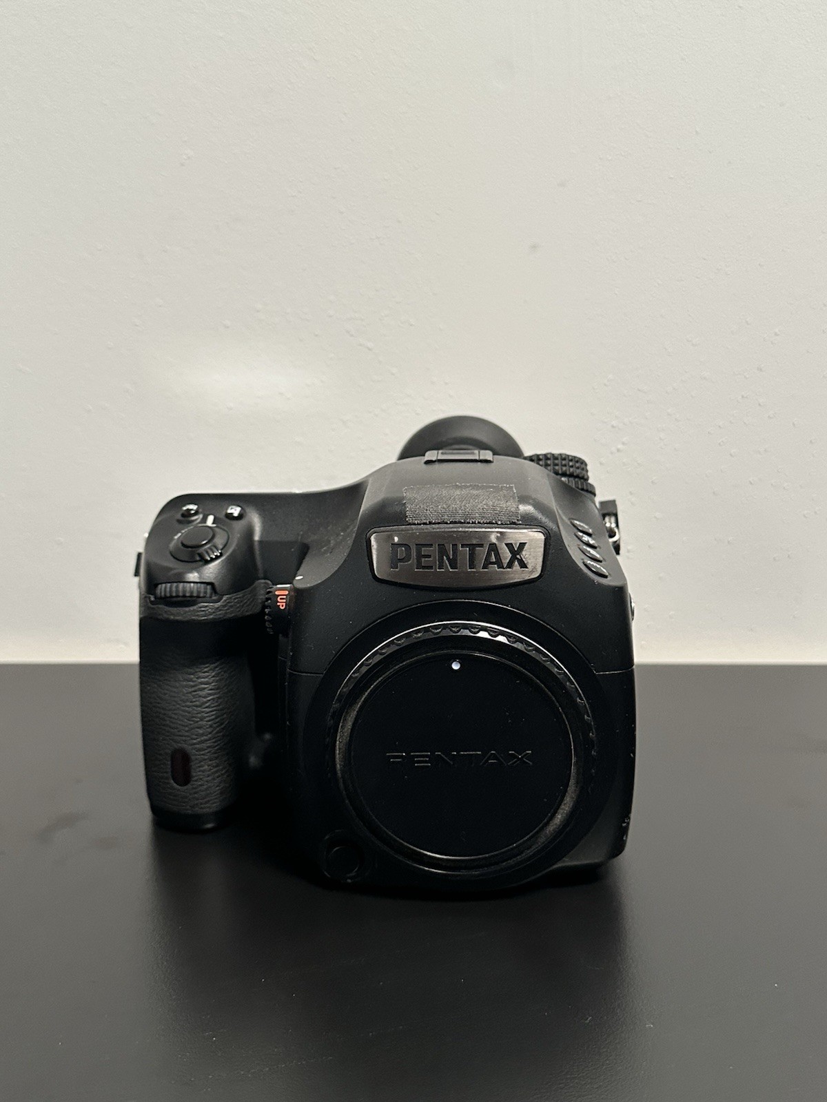 The Pentax 645Z is Here, Featuring 4K, a 51.4 MP & 3 FPS Shooting