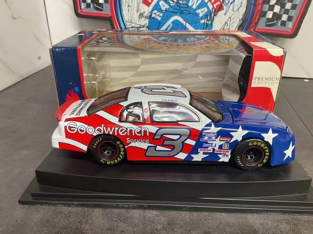 Dale Earnhardt Diecast Racing Cars 1:24 1996 Vehicle Year for sale