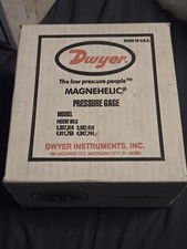 Dwyer Magnehelic 2004 Differential Pressure Gauge 0 4 in. Water NOS USA