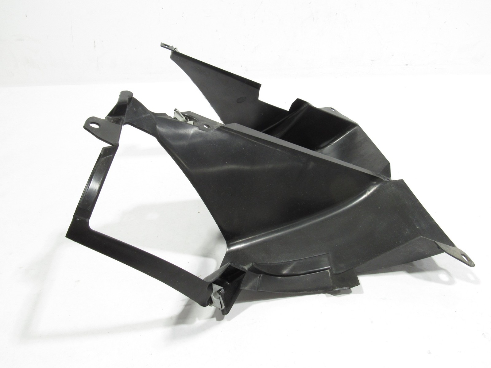 17-23 McLaren 720S 720 2018 Front Right Coolant Radiator Air Duct Bracket !#4