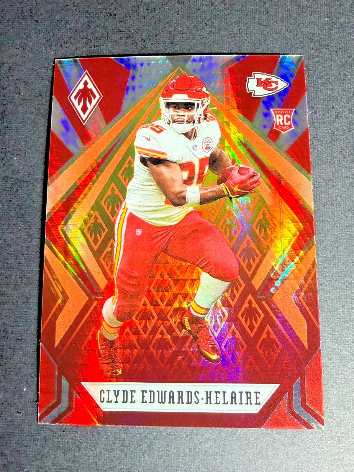 Clyde Edwards-Helaire 2020 Panini Phoenix #121 Fire Burst Rookie (RC)