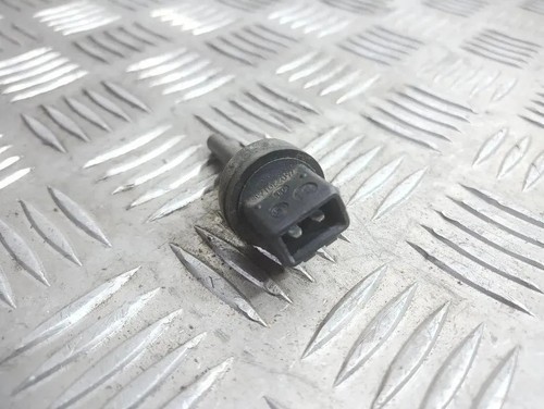 AUDI A4 8D2, B5 Temperatursensor 4A0820539 1.78 Petrol 1997 31356045