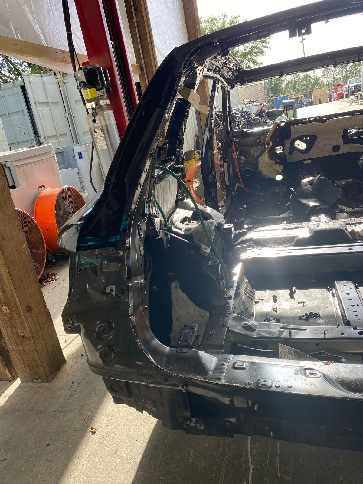 Bentley Bentayga 2016-2020 Rear Left Quarter panel