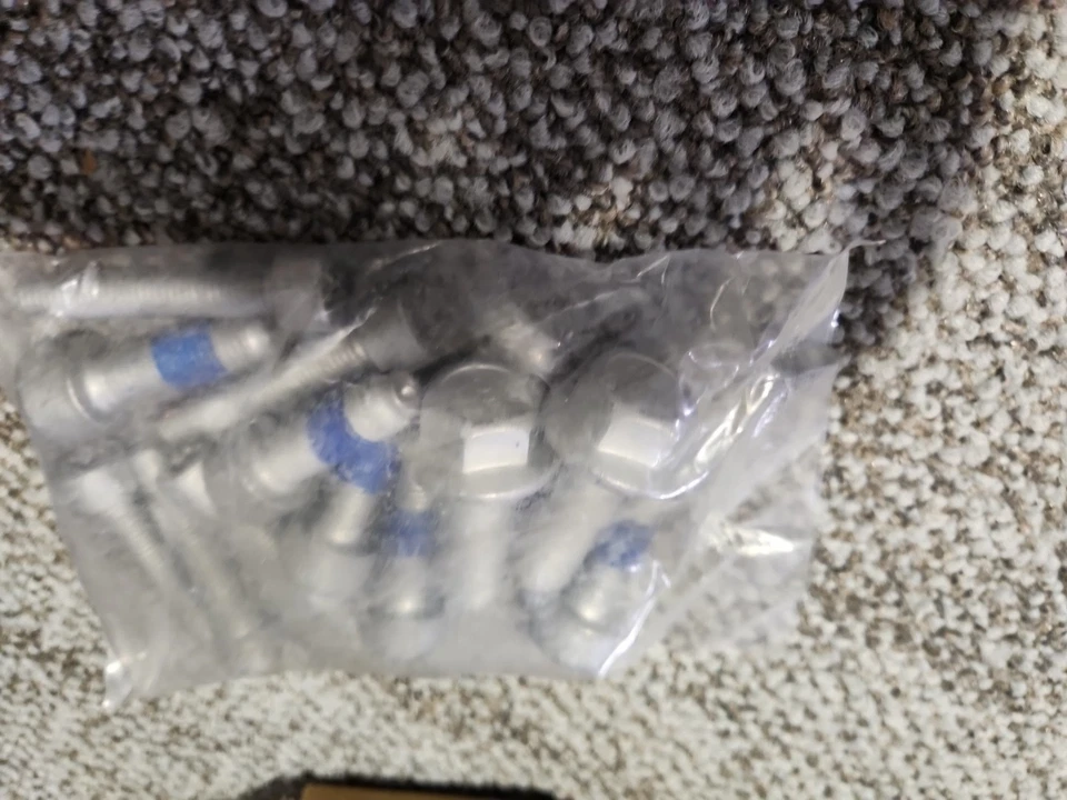 Kit de pernos de buje Dorman 966-001 - Pernos de soporte de rotor y pinza - Ford Transit Foto 4 de 4