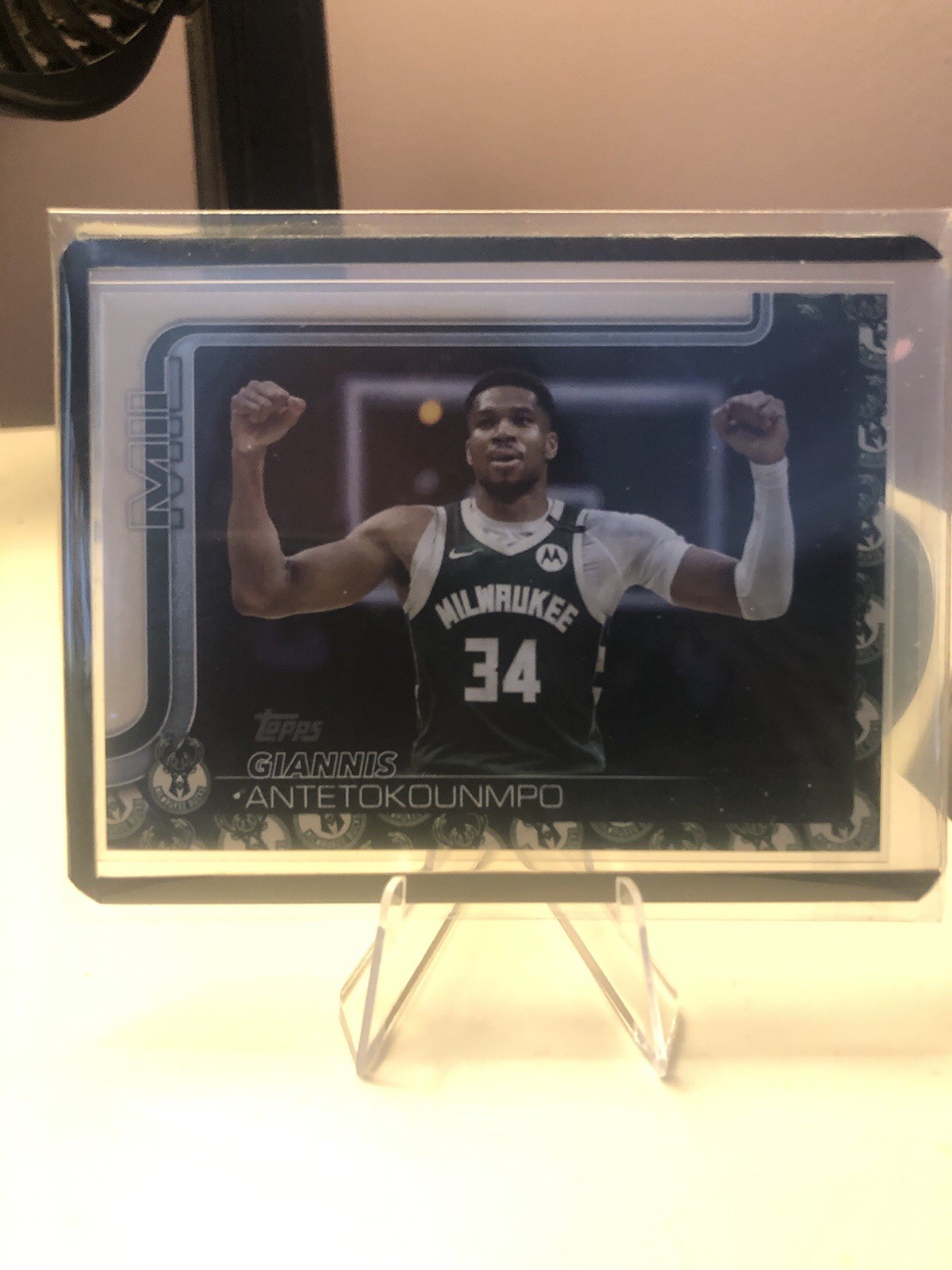 2025-26 Topps Giannis Antetokounmpo #54 Team Color Border Variation - RARE Hit!