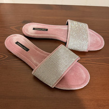 Victoria  s Secret Rhinestone Velvet Slide Slippers Women  s Medium 7-8 Pink