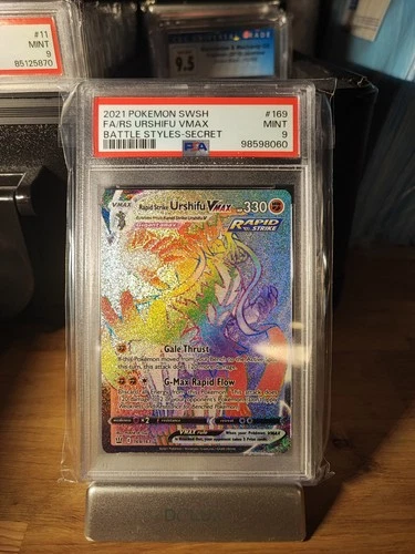2021 Pokémon Rapid Strike Urshifu VMAX Rainbow Secret Rare 169/163 PSA 9 Mint
