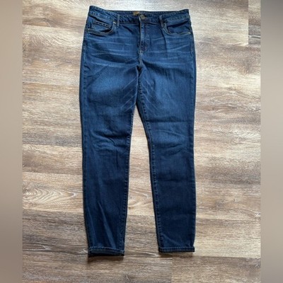 Kut From the Cloth sz 14 dark wash denim Jean.