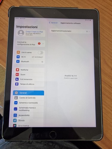 Apple iPad Pro A1673. 128 GB, Wi-Fi, 9,7 pollici 2016 grigio con cover - Afbeelding 7 van 9