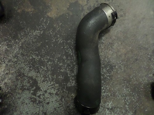 BMW F07 F06 F12 F01 5 6 7 Series N57N Intercooler Charge Air Line Pipe 8516509 - Picture 2 of 4