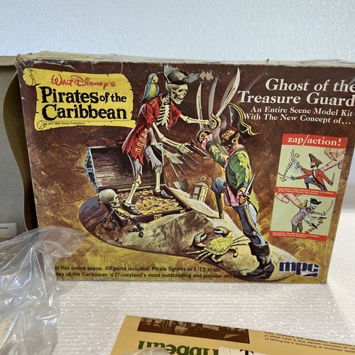 1972 Disney MPC Pirates Of The Caribbean, Ghost of the Treasure Guard Model Kit - Picture 3 of 20
