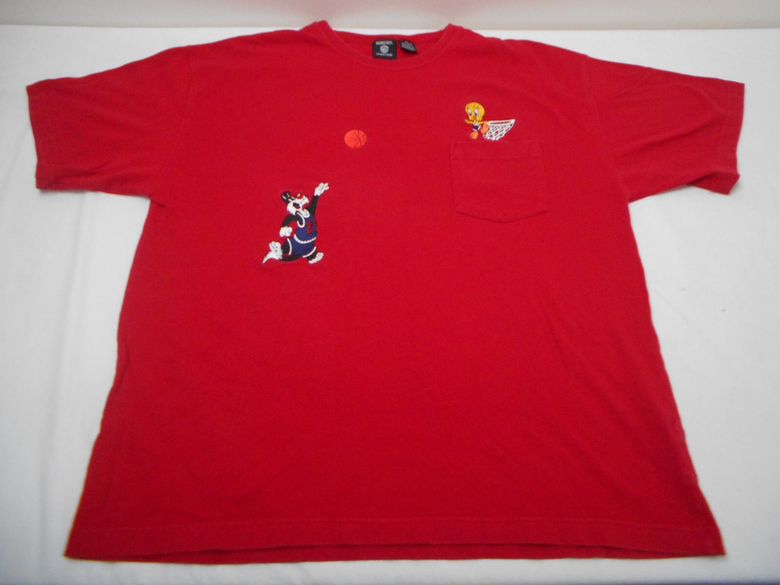 Warner Bros Space Jam Red Pocket T-Shirt with Tweety and Sylvester XL