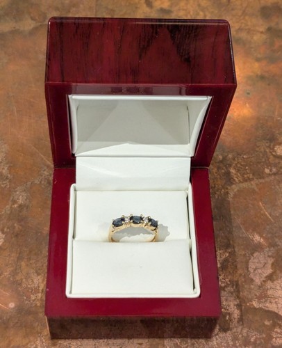 .75CTW 3 Gorgeous Sapphires Set Sideways With Diamond Accents Set In-between 14K - 第 3/7 張圖片