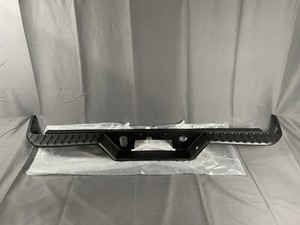 2019-2023 GMC Sierra 1500 Rear Bumper Step Pad 84564764 OEM