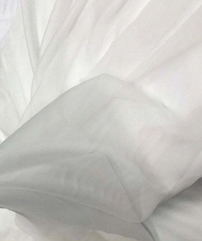 Tela de gasa de seda francesa, 44” de ancho, se vende por yarda. Colores disponibles marfil Foto 4 de 4