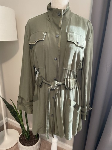 NEW! $258 Womens Anthropologie, 34N 118W Adventure Anorak Green Jacket, Small - Picture 3 of 13