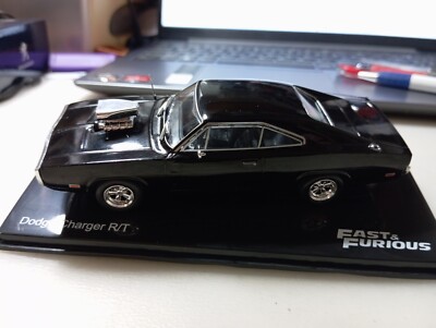 Dodge Charger R/T Fast & Furious ミニカー Fast & Furious 1970 Dom's Dodge Charger R/T w Dom Figure