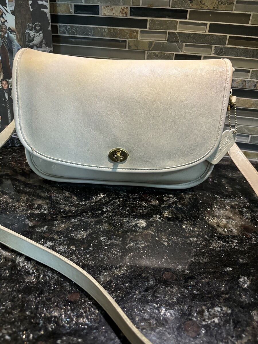 COACH Vintage City Bag Crossbody Glovetanned Leather Handbag